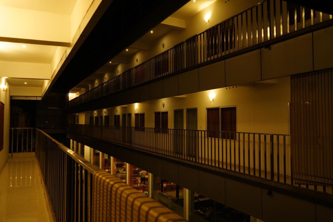 เดอะ ปาติโอ เทกกาดี Hotel เทกคาดี ภายนอก รูปภาพ